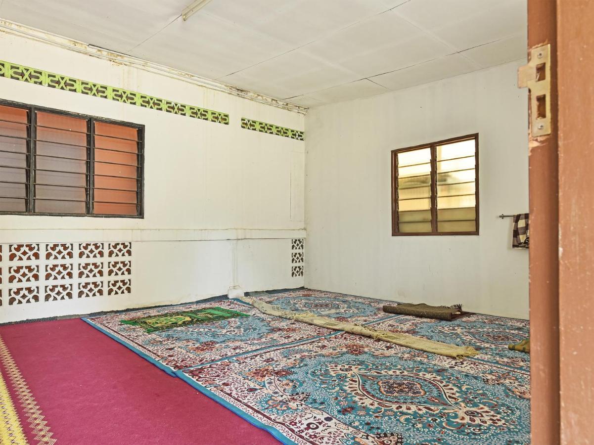 Oyo 90454 Haza Harmoni Guesthouse Κότα Μπάρου Εξωτερικό φωτογραφία