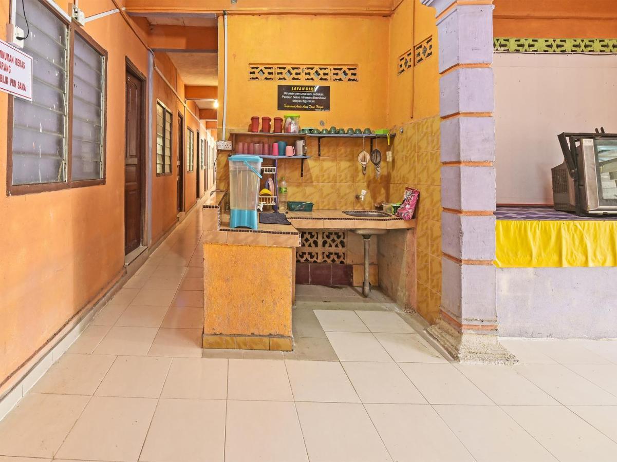 Oyo 90454 Haza Harmoni Guesthouse Κότα Μπάρου Εξωτερικό φωτογραφία